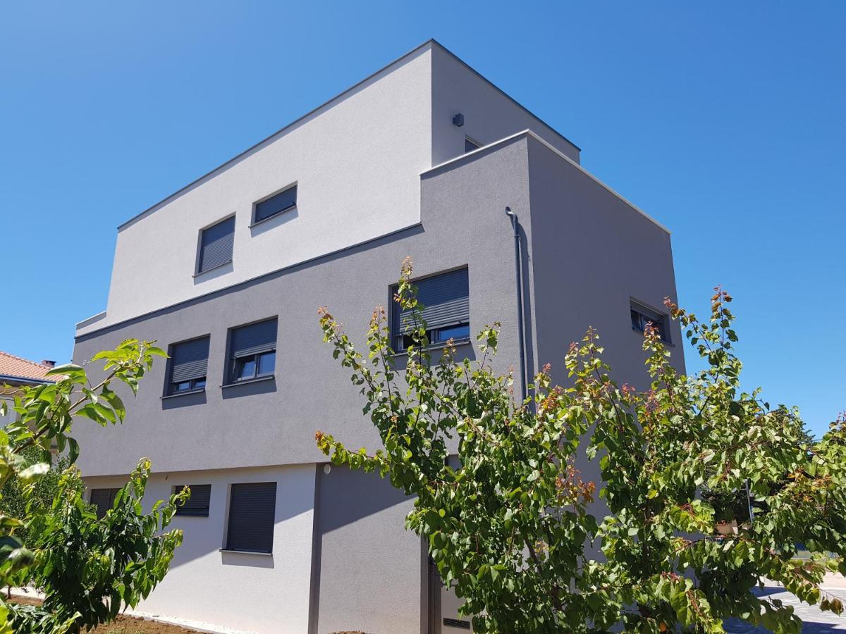 Vila Maslina - Apartman 3 Zadar Buitenkant foto
