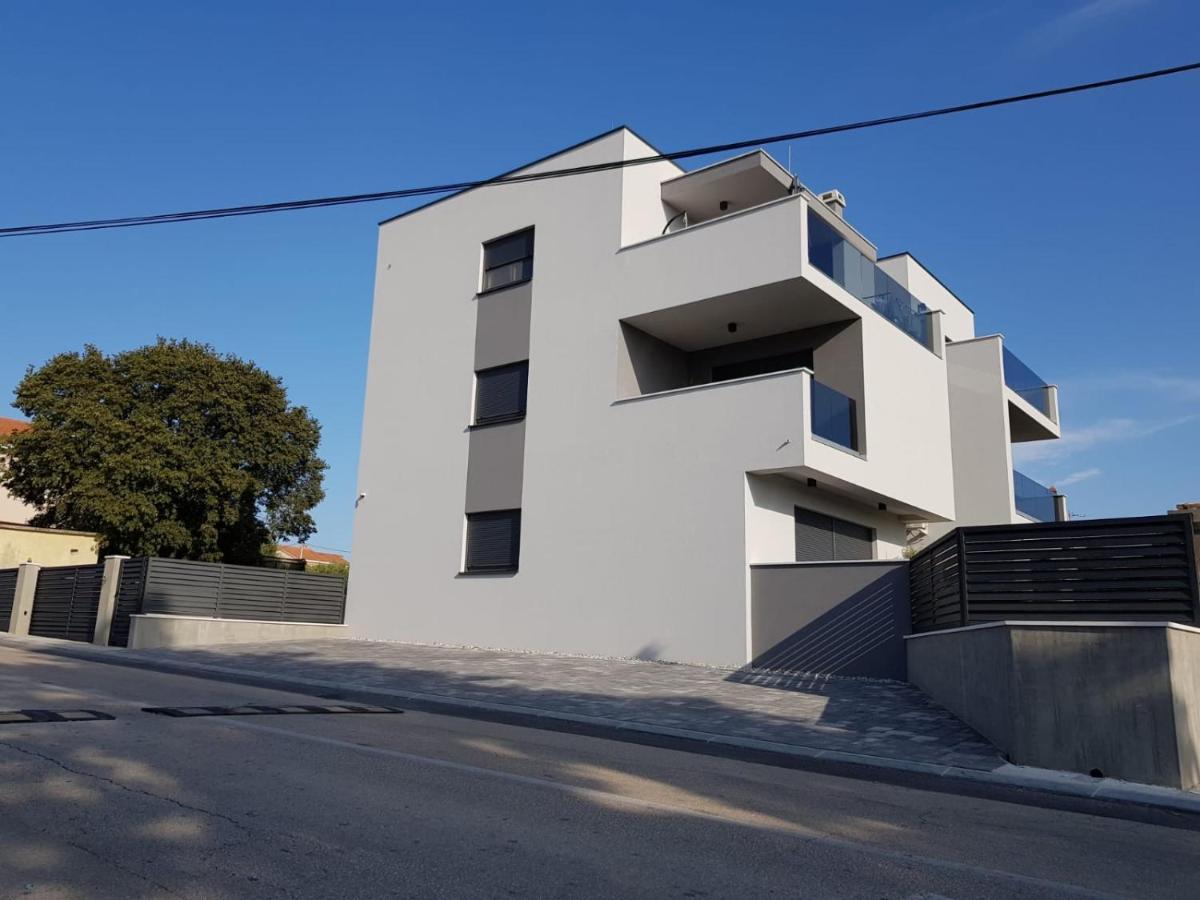 Vila Maslina - Apartman 3 Zadar Buitenkant foto