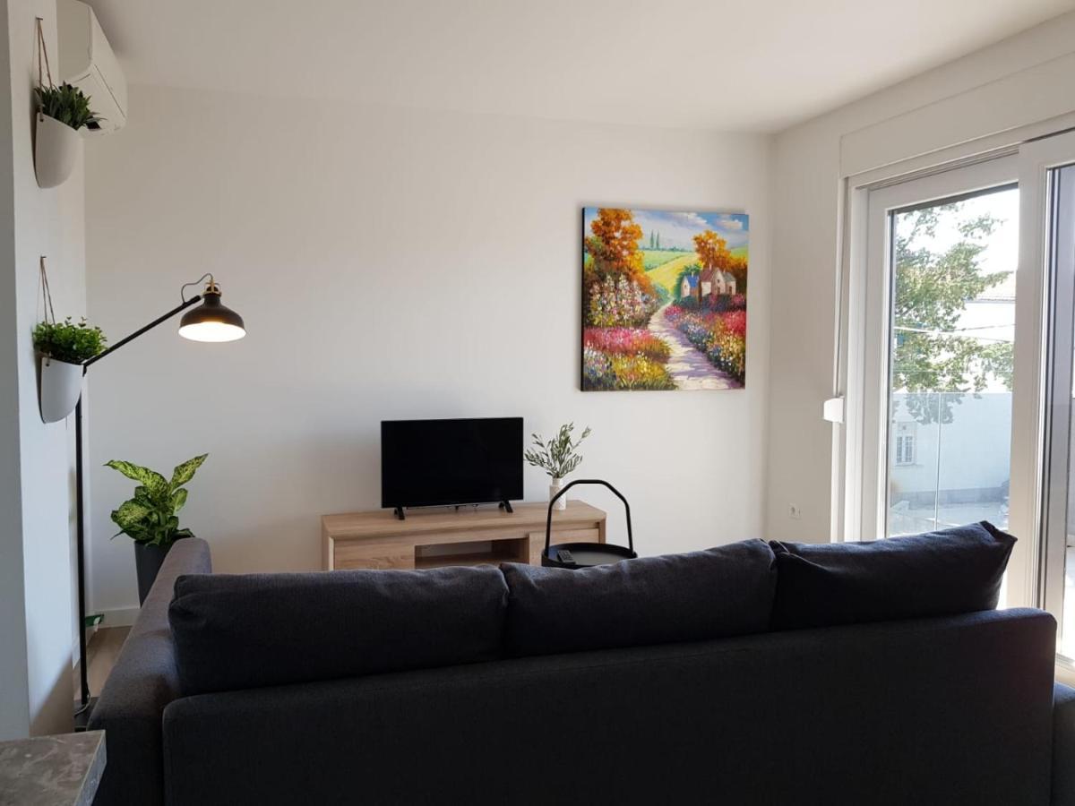 Vila Maslina - Apartman 3 Zadar Buitenkant foto